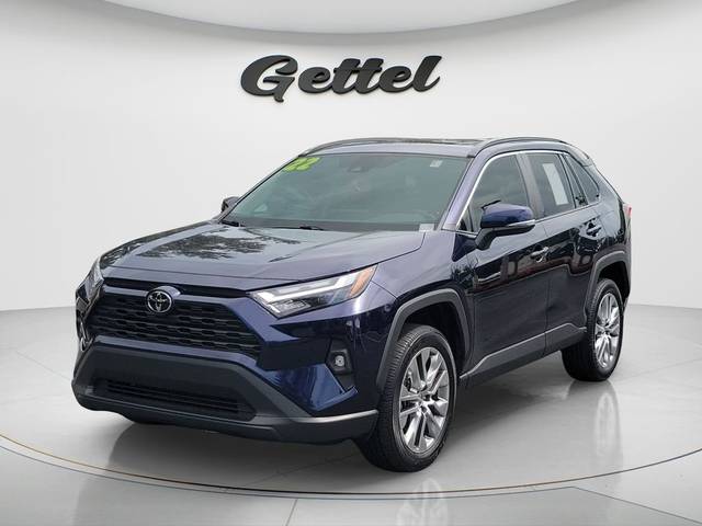 2022 Toyota RAV4 XLE Premium FWD photo