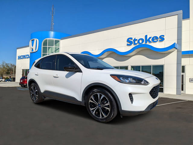 2022 Ford Escape SE FWD photo