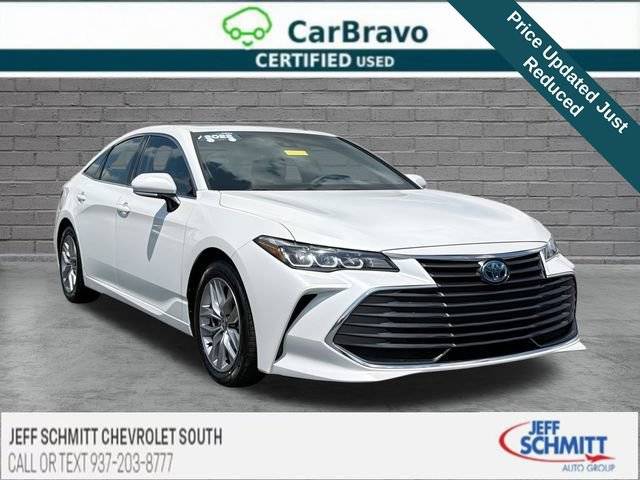 2022 Toyota Avalon Hybrid XLE FWD photo