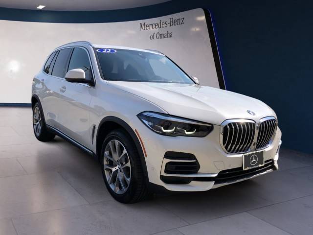 2022 BMW X5 xDrive40i AWD photo