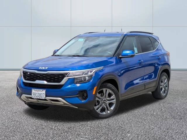 2023 Kia Seltos S FWD photo