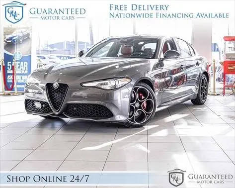 2022 Alfa Romeo Giulia Veloce RWD photo