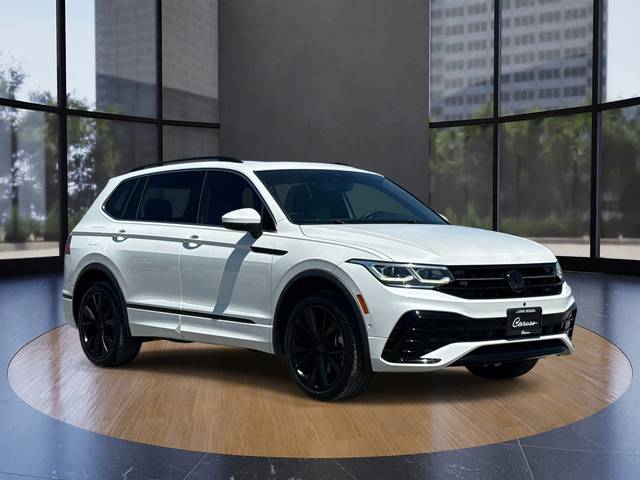 2022 Volkswagen Tiguan SEL R-Line AWD photo
