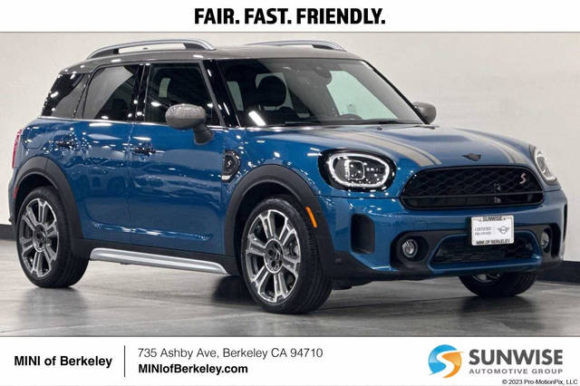 2023 MINI Countryman Cooper S FWD photo