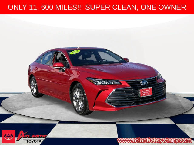 2022 Toyota Avalon Hybrid XLE FWD photo