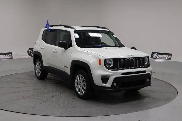 2022 Jeep Renegade Latitude 4WD photo