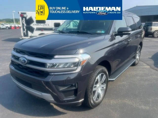 2022 Ford Expedition XLT 4WD photo