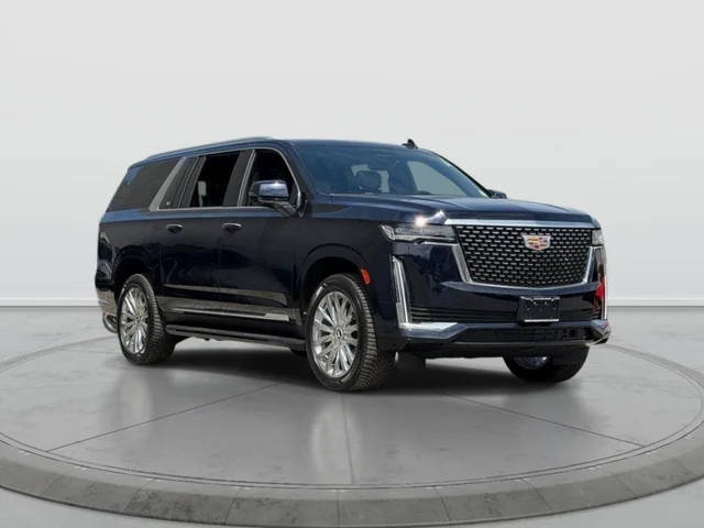 2022 Cadillac Escalade ESV Premium Luxury 4WD photo