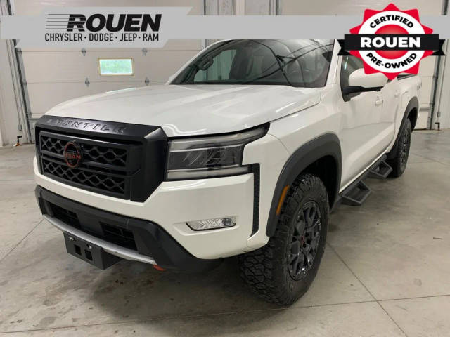 2022 Nissan Frontier PRO-4X 4WD photo