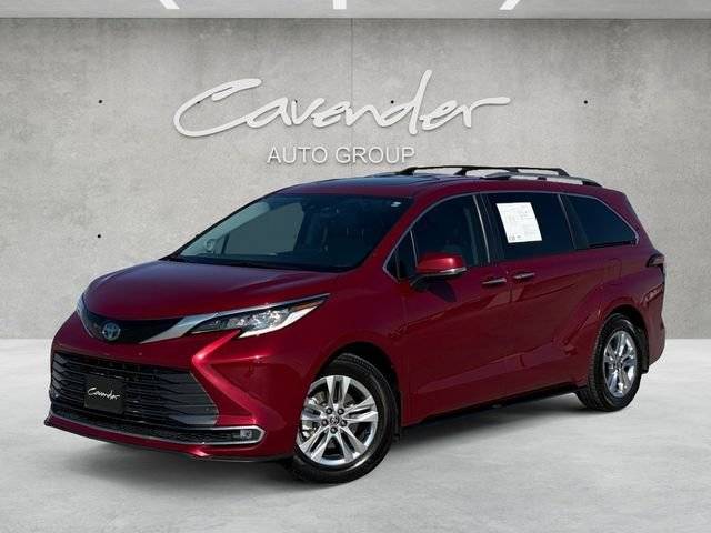 2022 Toyota Sienna Limited FWD photo