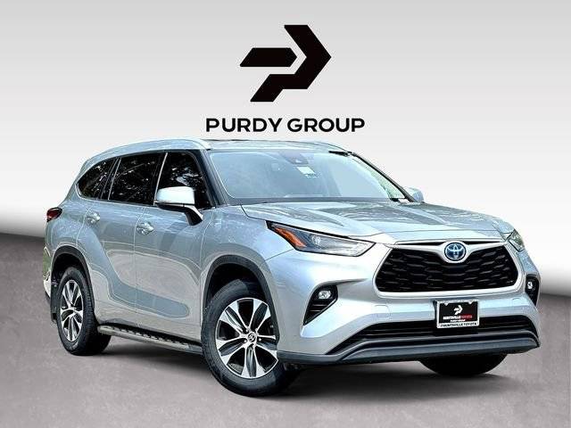 2022 Toyota Highlander Hybrid XLE FWD photo