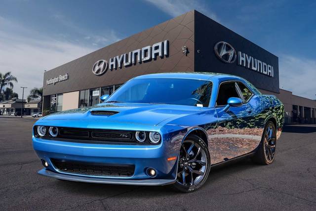 2022 Dodge Challenger R/T RWD photo