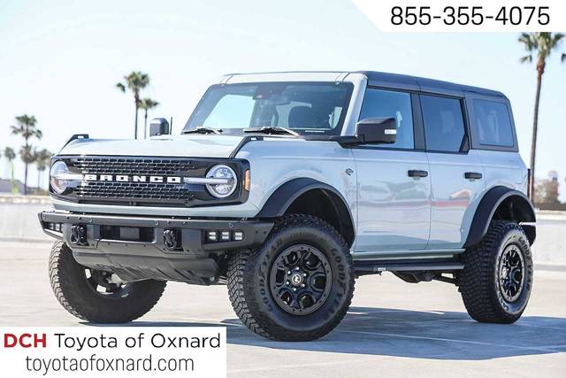 2022 Ford Bronco 4 Door Wildtrak 4WD photo