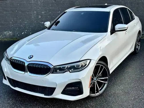 2022 BMW 3 Series 330i xDrive AWD photo