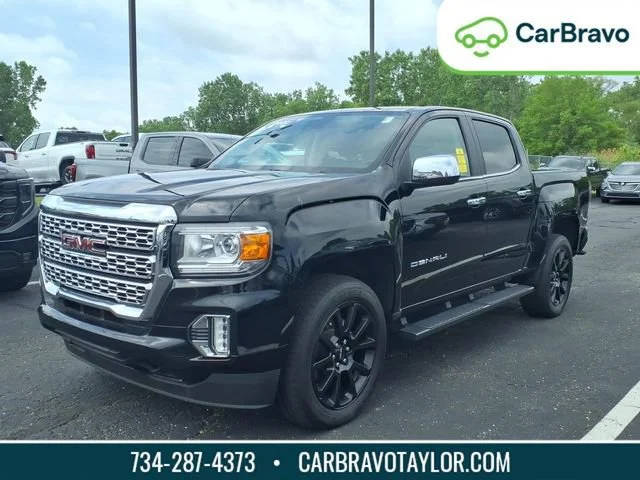 2022 GMC Canyon 4WD Denali 4WD photo