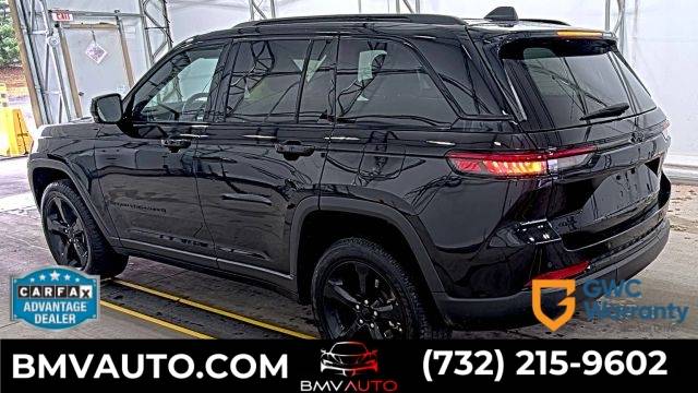 2022 Jeep Grand Cherokee Altitude 4WD photo