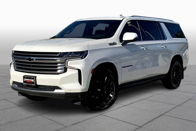 2022 Chevrolet Suburban High Country 4WD photo