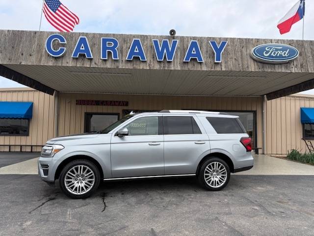 2022 Ford Expedition Limited RWD photo
