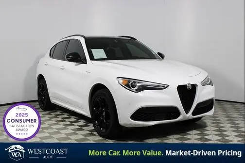 2023 Alfa Romeo Stelvio Veloce AWD photo