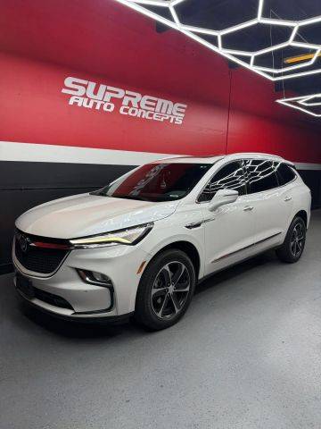 2022 Buick Enclave Essence AWD photo