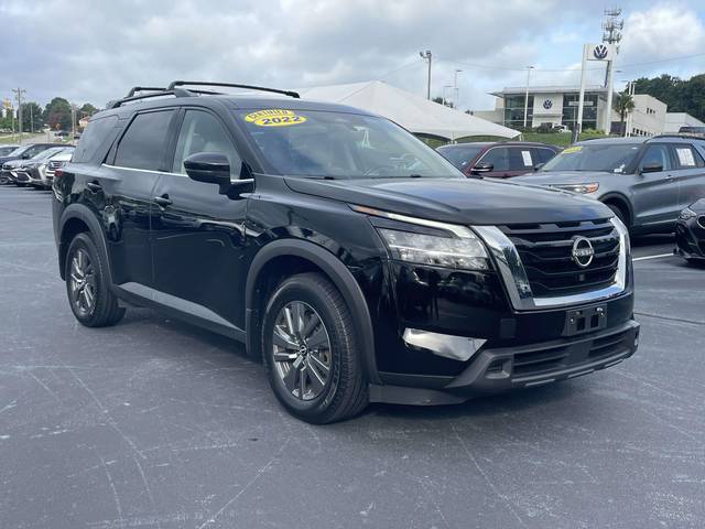 2022 Nissan Pathfinder SV 4WD photo