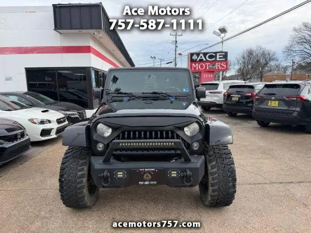 2015 Jeep Wrangler Sahara 4WD photo