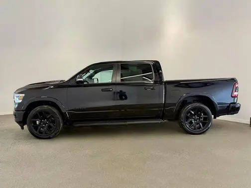 2022 Ram 1500 Laramie 4WD photo