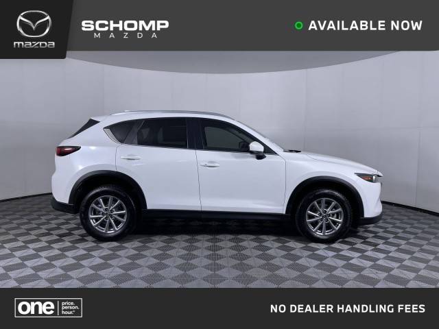 2022 Mazda CX-5 2.5 S Preferred Package AWD photo