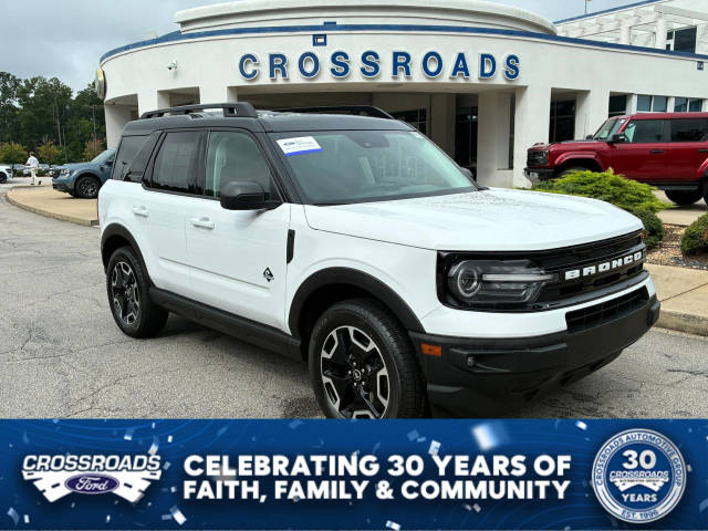 2022 Ford Bronco Sport Outer Banks 4WD photo