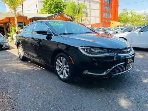 2016 Chrysler 200 Limited FWD photo