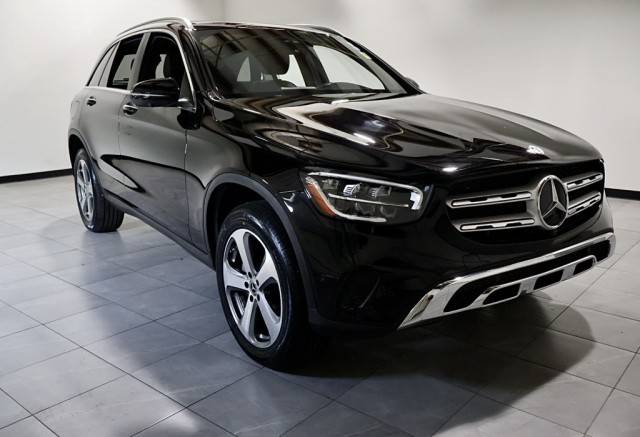 2022 Mercedes-Benz GLC-Class GLC 300 AWD photo