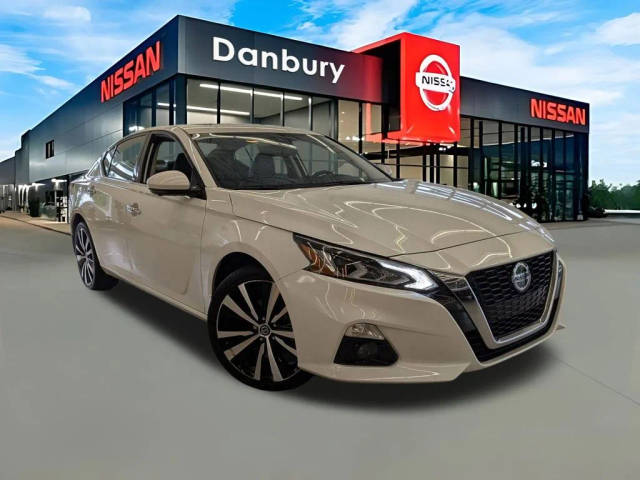 2022 Nissan Altima 2.5 Platinum AWD photo