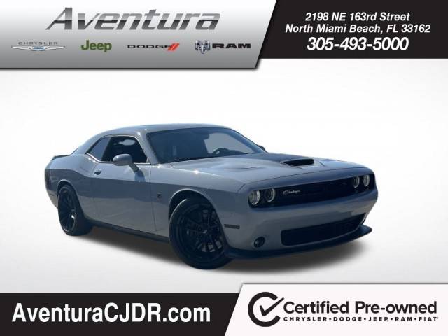 2022 Dodge Challenger R/T Scat Pack RWD photo