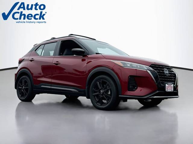 2022 Nissan Kicks SR FWD photo