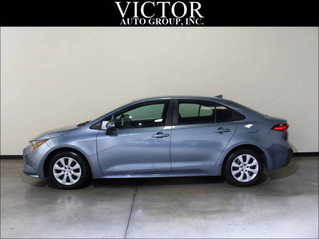 2021 Toyota Corolla LE FWD photo