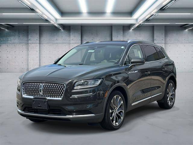 2022 Lincoln Nautilus Reserve AWD photo