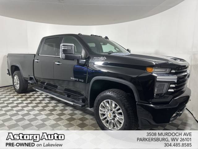 2022 Chevrolet Silverado 3500HD High Country 4WD photo