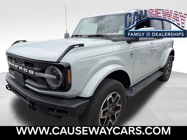 2022 Ford Bronco 4 Door Outer Banks 4WD photo
