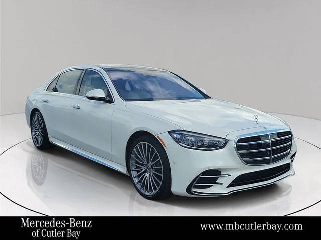 2022 Mercedes-Benz S-Class S 500 AWD photo