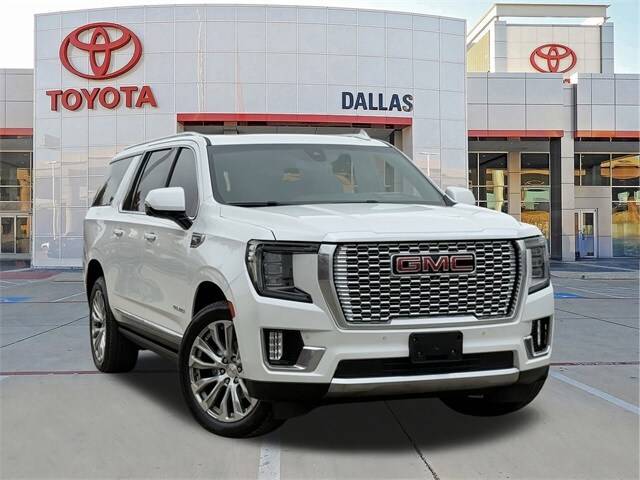 2022 GMC Yukon XL Denali RWD photo