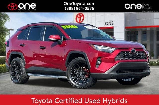 2022 Toyota RAV4 Limited AWD photo