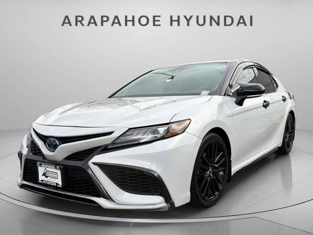 2022 Toyota Camry Hybrid XSE FWD photo