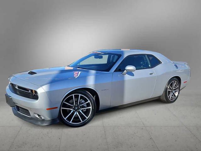 2022 Dodge Challenger R/T RWD photo
