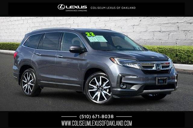 2022 Honda Pilot Touring 7-Passenger FWD photo