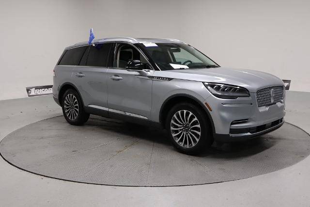 2022 Lincoln Aviator Standard AWD photo