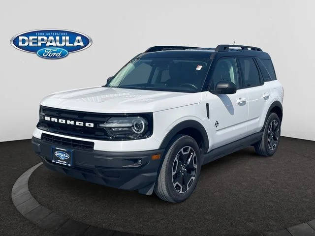 2022 Ford Bronco Sport Outer Banks 4WD photo