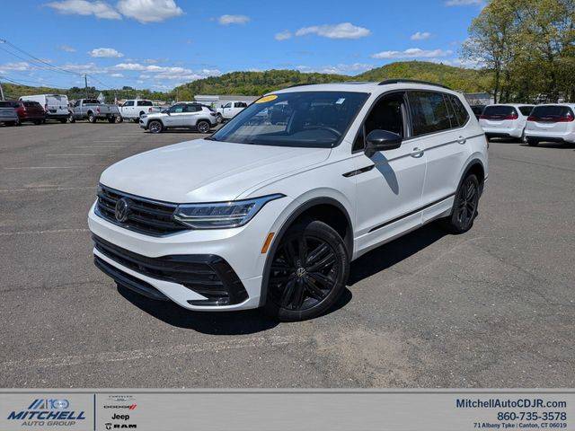 2022 Volkswagen Tiguan SE R-Line Black AWD photo