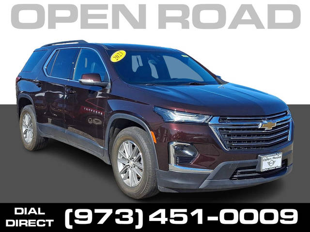 2023 Chevrolet Traverse LT Leather AWD photo