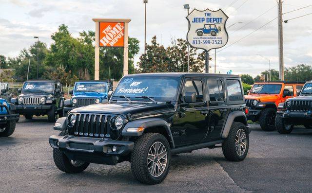 2022 Jeep Wrangler Unlimited Unlimited Sport 4WD photo