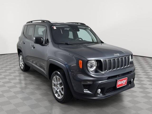 2022 Jeep Renegade Latitude 4WD photo